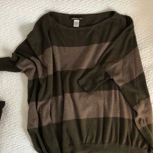 Women’s sweater